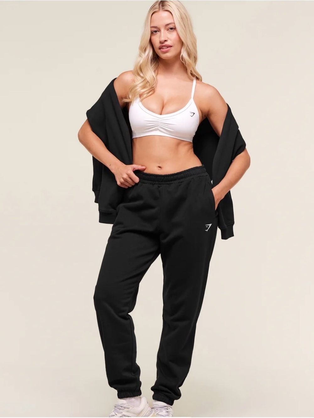 Gymshark Black Women's Regular Fleece Joggers waist 13.5” xs